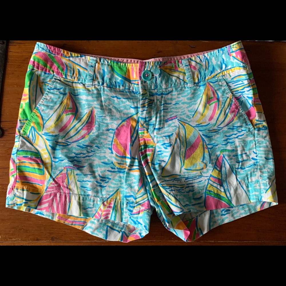 Lilly Pulitzer You Gotta Regatta Shorts Size 6